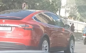 Viral News : Red-colored Tesla spotted on Bengaluru road