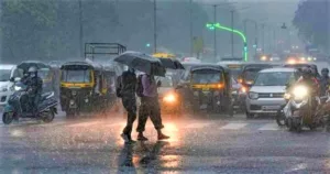 Pune Weather Report : Chances of rain with thunder over next 3 days