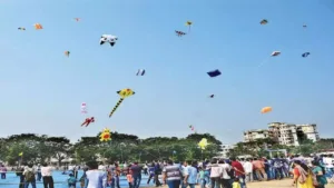 Exercise Caution: MSEDCL Urges Public to Refrain from Kite Flying Near Electrical Installations"