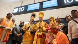 Viral Video: IndiGo staffers pose as Lord Ram, Sita, Lakshman to welcome flyers