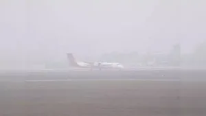 Delhi Airport Faces 3-Hour Average Delays Due to Thick Fog, According to Tracking Data