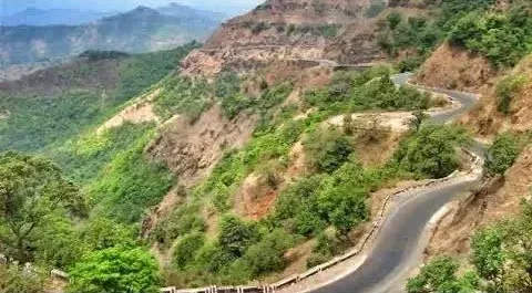 Karul Ghat Closure : Roadwork Brings Traffic Diversions in Talere-Kolhapur Sindhudurg Region