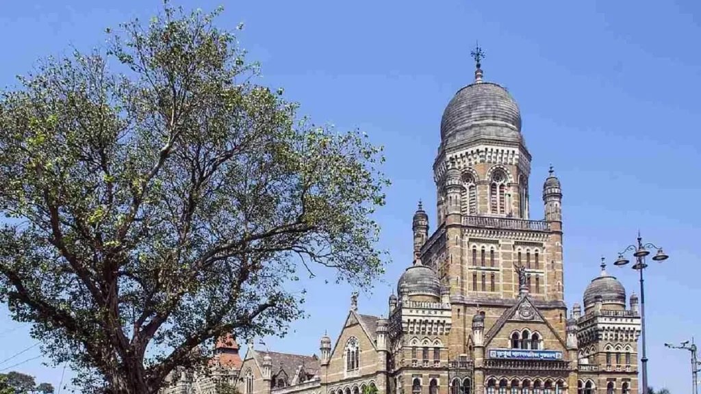BMC Commissioner Chahal and Pune Municipal Chief Vikram Kumar likely to be relocated