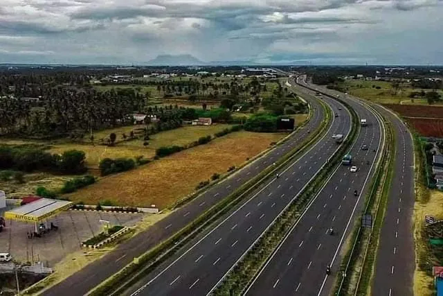 MSRDC launches third phase of Mumbai-Nagpur Samruddhi Expressway expansion