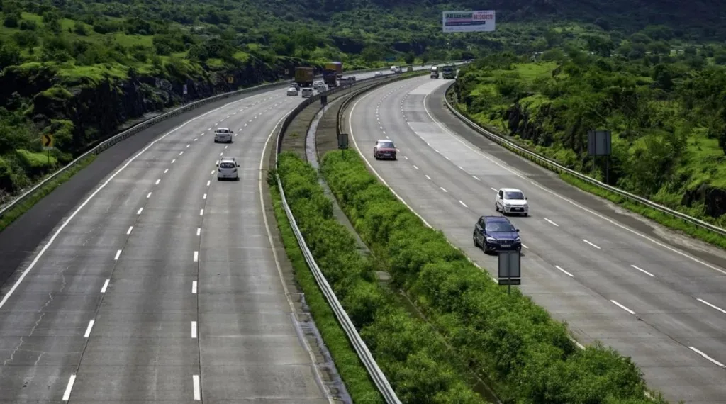 Mumbai-Pune Expressway