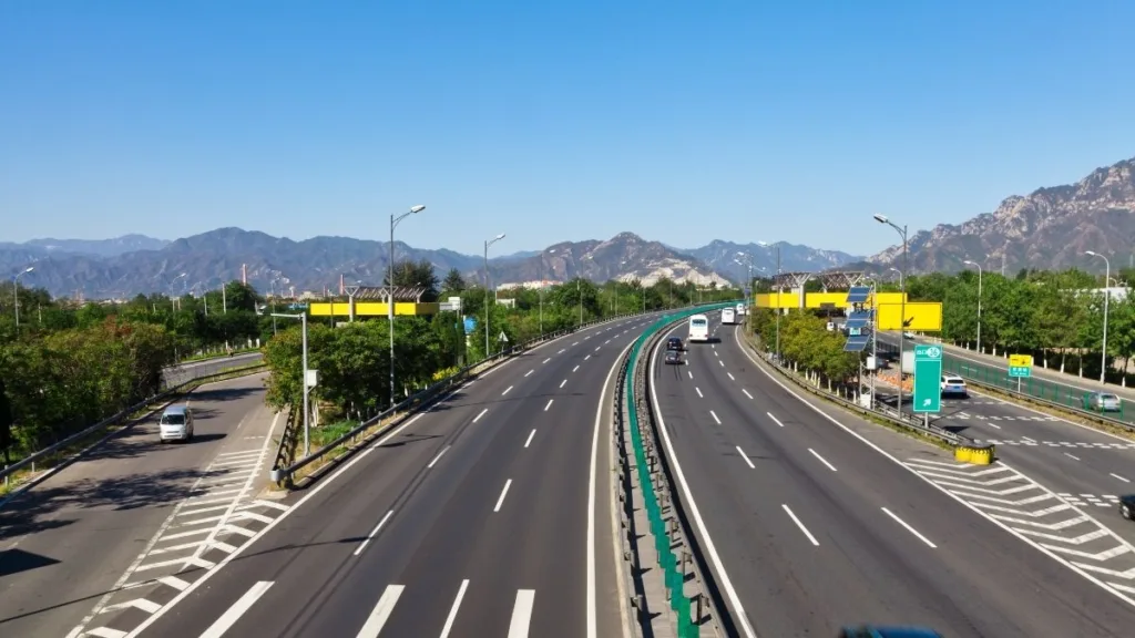 A Milestone in Connectivity: New Pune-Bengaluru Expressway to Reduce Travel Time by Nearly Half