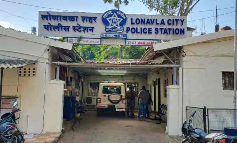 Shocking Case in Pune : Lonavala Police book 4 for peeing on friend, extorting money, etc