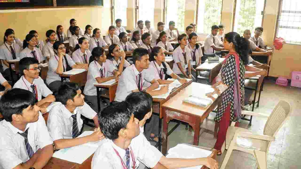 CBSE: Class 10 to soon have 3 languages, 7 subjects; Class 12 to have 6 subjects