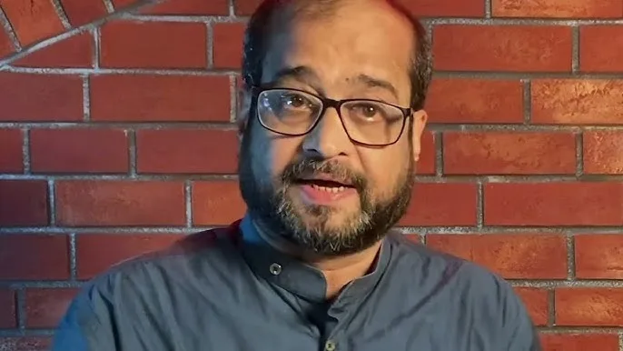 Pune : FIR filed against journalist Nikhil Wagle for controversial post on LK Advani’s Bharat Ratna nomination
