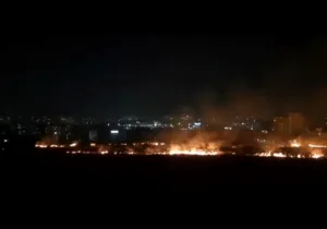 Pune Fire Incident : Grass Fire Breaks Out Near Krishnakeval Township in Kondhwa , Firefighters Mobilized