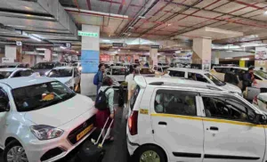 Traffic congestion due to frequent VIP movement at Pune airport irks flyers