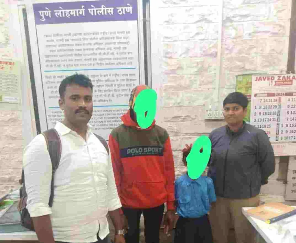 Police Officer Rescues Kidnapped Girl on Pune-bound Train