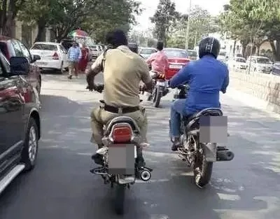 Pune : Helmet compulsory for all bike-riding traffic police personnel