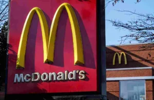 Traders’ body seeks nationwide ban on McDonald’s over fake cheese incident
