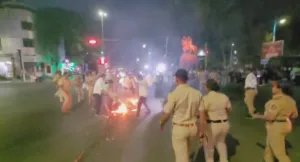 Pune : Case filed against Youth Congress workers for burning effigy of PM Modi