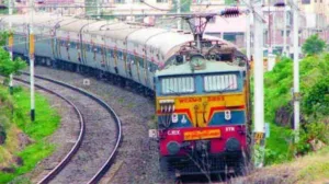 Mumbai and Pune to Kolhapur Train Cancelled Due to Traffic and Power Blocks, Read more here.