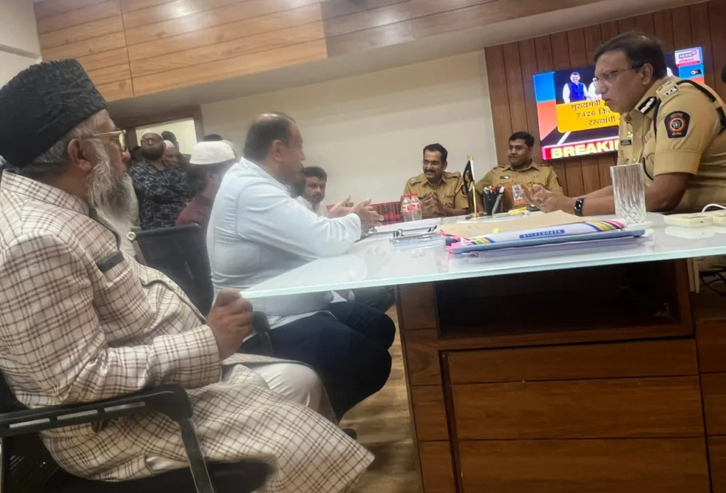 Chota Shaikh Salla Dargah Trustees Assure To Remove Unauthorised Construction