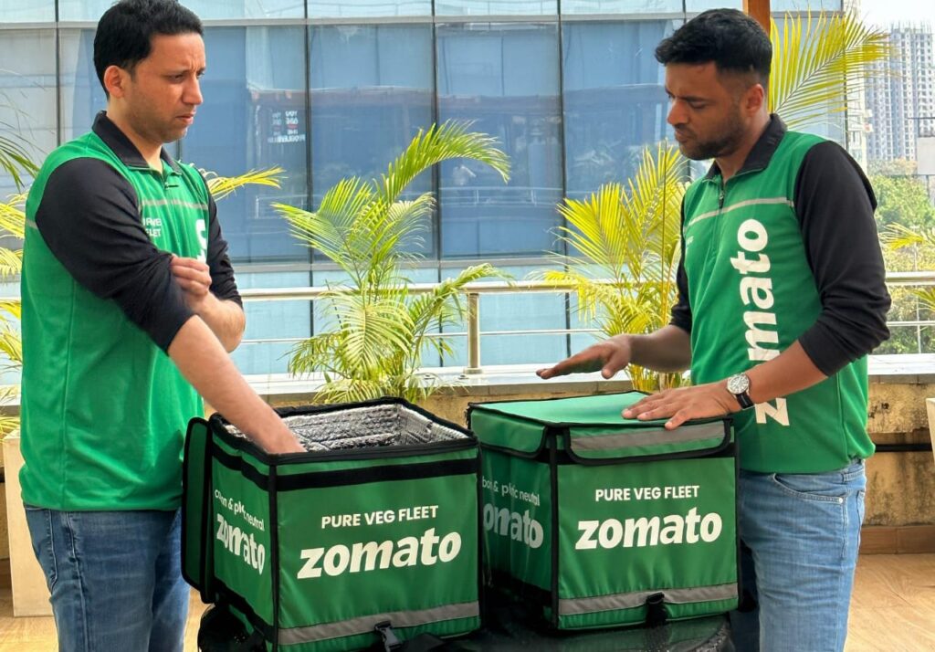 Varun Grover takes a jibe on Zomato's announcement of the 'Pure Veg Mode'