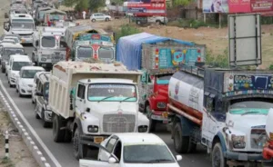 Pune : Heavy Vehicles Barred from 12 Entry Points In City