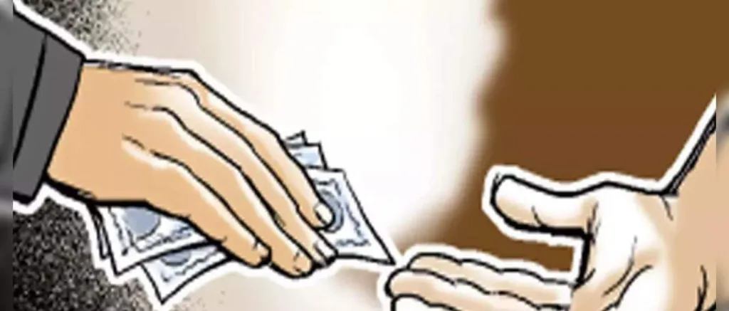 Pune ACB Arrests Three ZP Engineers for Accepting ₹1.74 Lakh Bribe