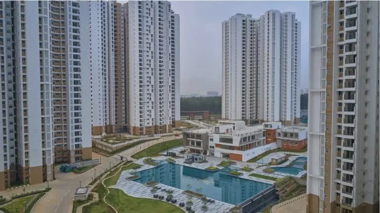 Bengaluru Water Crisis Hits Prestige Falcon City Residents; Forum Mall Becomes Unlikely Restroom Hub