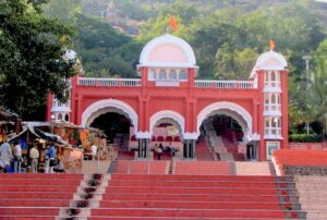 Dress code applicable in 71 temples of Pune district