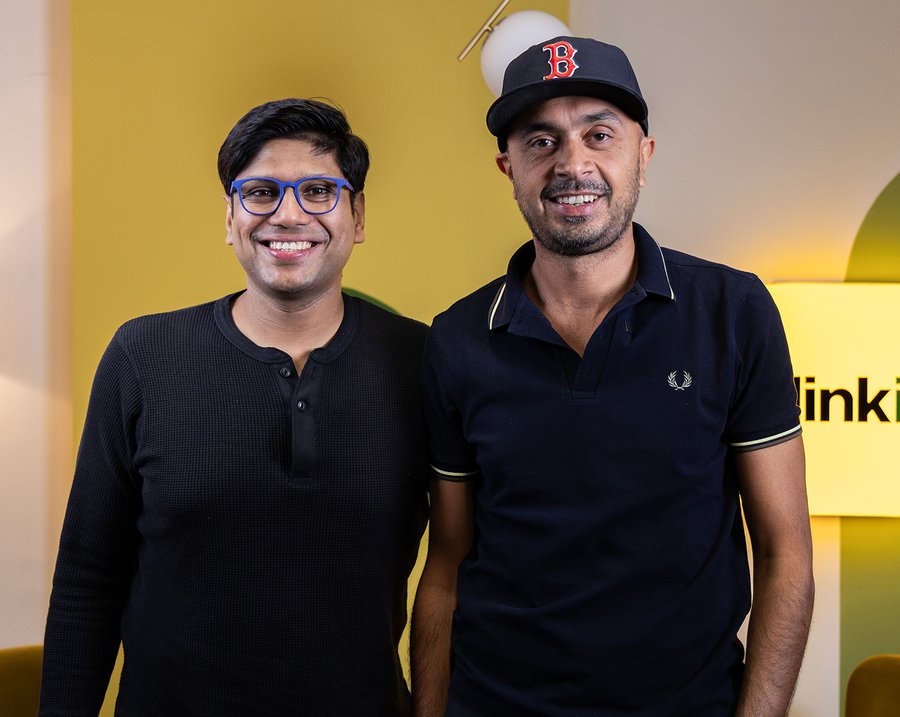 Blinkit Teams Up with Lenskart for Swift Delivery of Sunglasses and Hustlr Computer Glasses