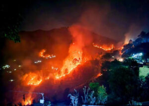 Forest Fires in Uttarakhand Threaten Nainital Region, Boating Activities Stalled