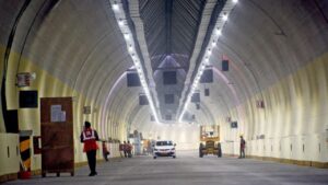Mumbai's Coastal Road Tunnel Faces Connectivity Hurdles, Emergency Services Affected