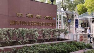 Pune UPSC Aspirants Celebrate Success with Impressive Ranks