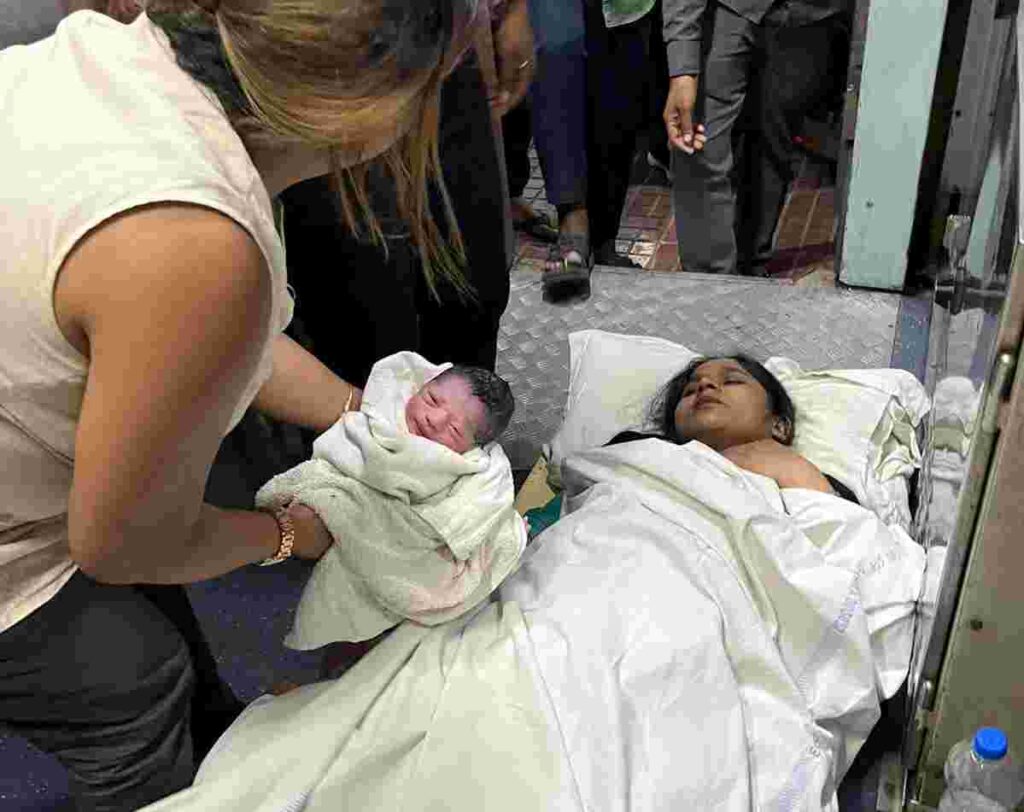 Onboard Miracle: Woman Gives Birth Aboard LTT-Prayagraj Duronto Express