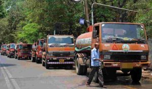 Pune Municipal Corporation's Annual Expenditure On Water Tankers Soars to ₹ 80 Crore