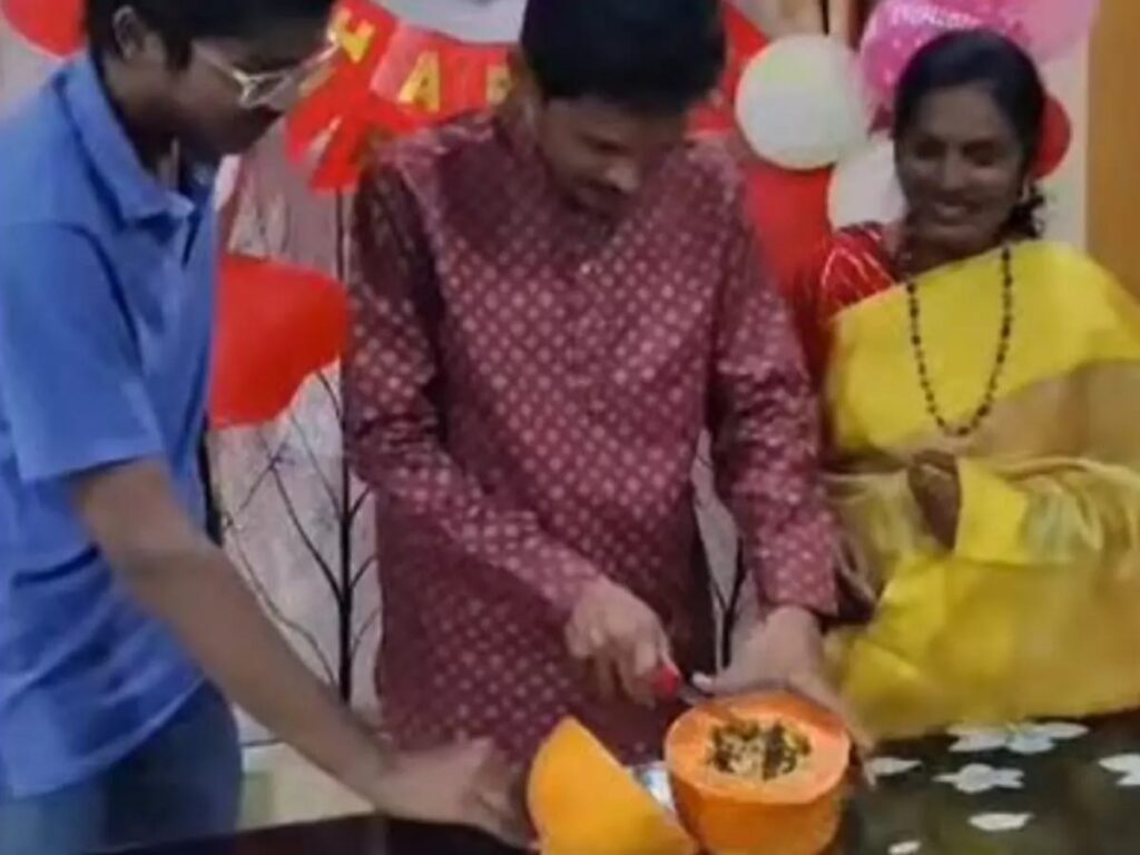 Man Chooses Papaya Over Cake for Birthday Celebration, Internet Reacts