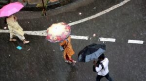 Pune Sees Drop in Minimum Temperature, Light Rain Expected Soon