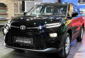 Toyota's Sales Surge in India: Innova, Glanza, Hyryder, and Fortuner Drive Demand Despite Waiting Periods