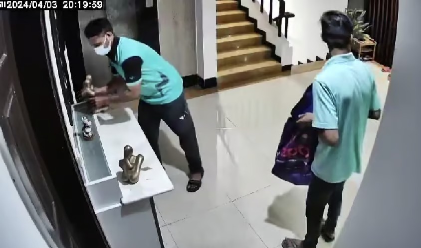Pune: Thieves Posing As Delivery Boys Rob Metal Artefacts From Plush Koregaon Park Residence