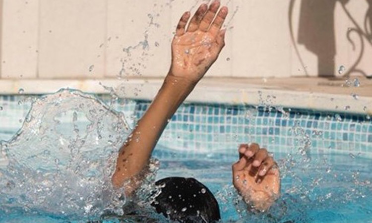 Pune: 13-year-old boy drowns in a private swimming pool in Kharadi