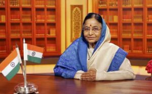 Former President Pratibha Patil to Utilize 'Vote from Home' Facility in Pune Elections