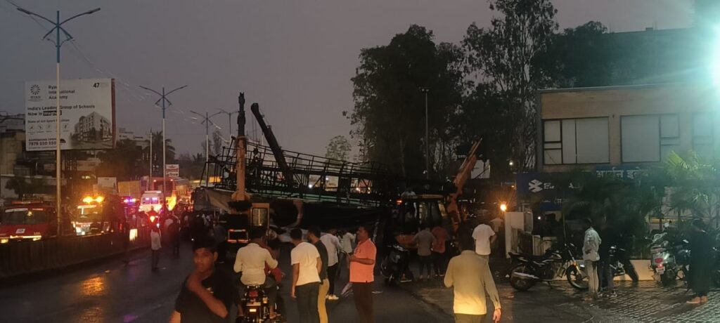 Pune: Outcry on Twitter erupts following Wagholi hoarding collapse