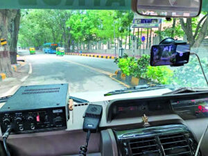 Bengaluru Civic Body to Mount AI-Enabled Cameras on Vehicles to Spot Potholes