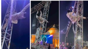 Nagin Dance video goes Viral: Boys climbing pole while performing snake dance