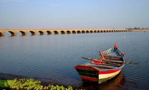 Pvt boat services in Ujani backwaters shut for safety