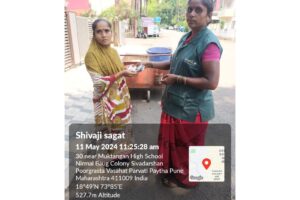 How Pune based 50 SWaCH waste pickers raised Rs 5700 for a fellow waste picker in an emergency ? 