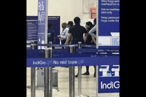 IndiGo Passengers Express Frustration Over Flight Delay and Lack of Refreshments