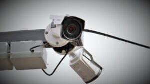 AI-Powered CCTV in Bars: Maharashtra's Strategy to Curb Underage Drinking