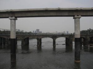 Water channels on Mula Mutha River Closed, Criticise Pune Residents 
