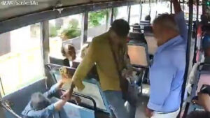 Kerala bus conductor’s quick reflex saves passenger from dangerous fall: Video