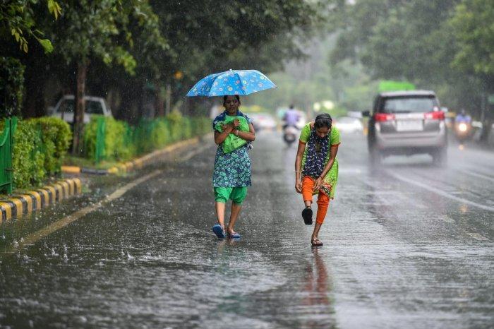 Monsoon and Heatwave Alert: Weather Updates Across India
