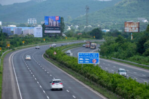 After completion of Mumbai-Bengaluru Highway, travel time between Pune to Chhatrapati Sambhaji Nagar will be reduced to 2 hours: Gadkari
