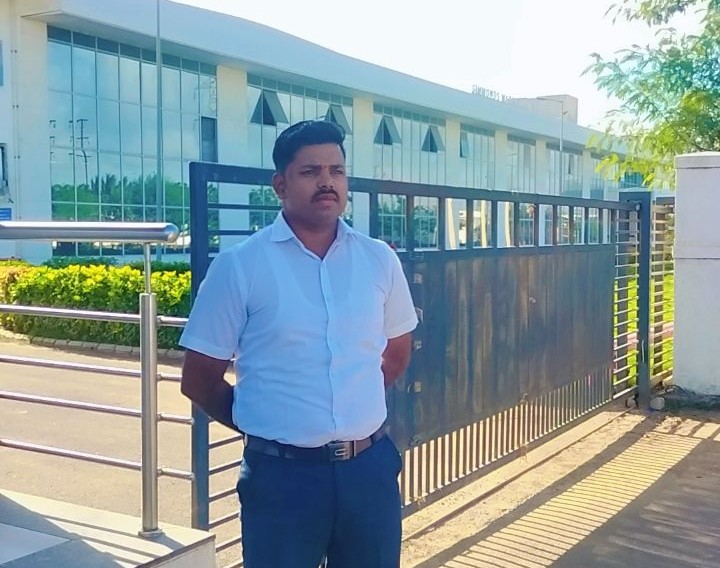 Pune News: Security guard’s humanity saves mother son duo at Chakan MIDC. Click to know more
